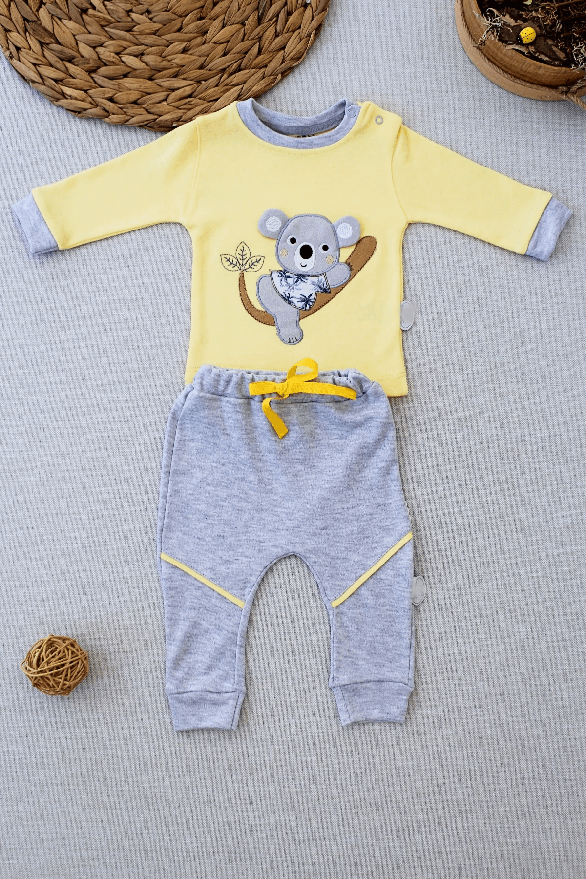 3-6 6-9 9-12 12-18 Ay Yavru Koala Nakışlı Uzun Kollu Sweat 2li Kız Erkek Bebek Takımı Sarı