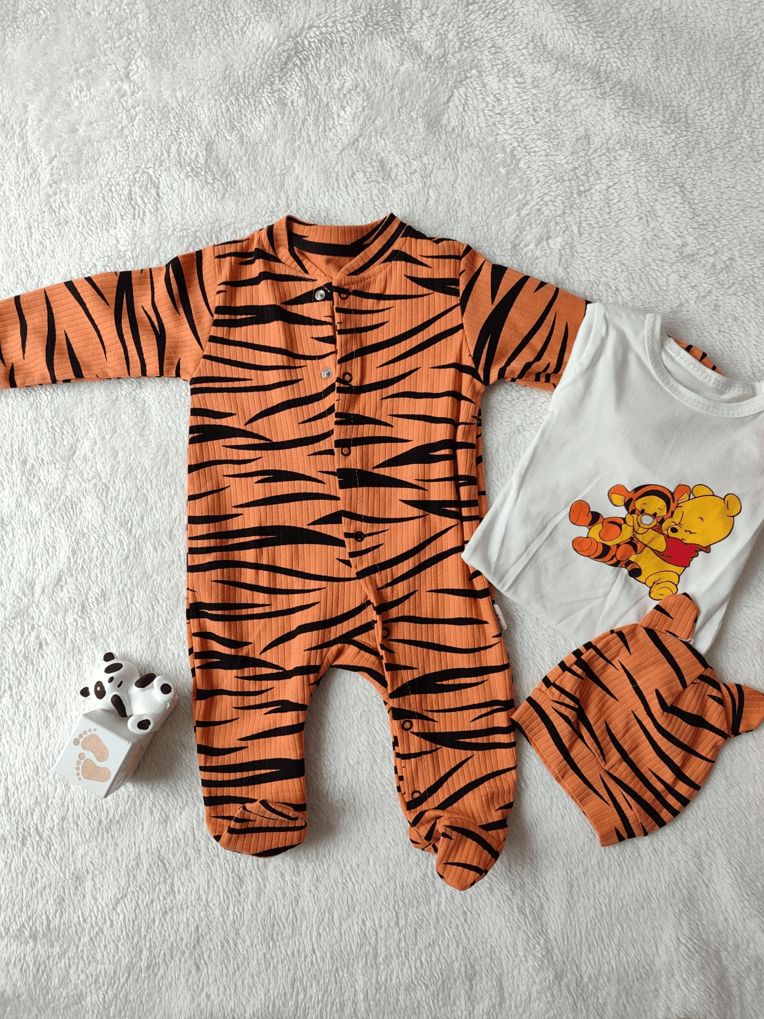 3-6-9-12 Ay Pooh Desenli Zebra Çizgili Şapkalı Sweatli 3lü Kız Erkek Bebek Tulumu (turuncu) Turuncu
